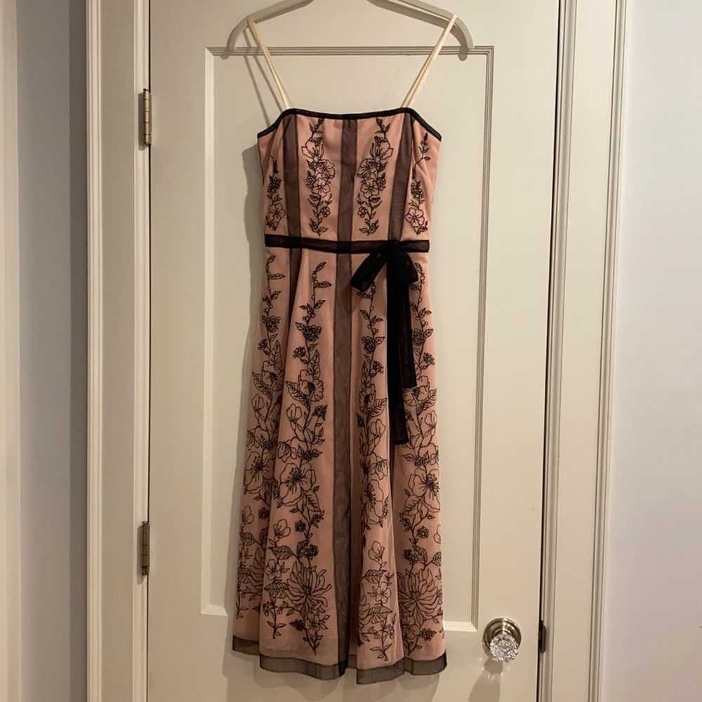 Pink flower embroidery dress